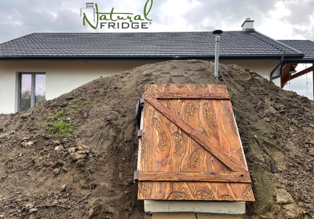 Bartoszyce 2021 piwnica ogrodowa Natural FRIDGE 2,5m - Montaż piwniczki ogrodowej (ogrodowa spizarnia, ziemianka podziemna) Polska 99 zdjęć przedstawiają nasze zainstalowane piwnicę u klientów w Białymstoku,  Piwnica 250 Natural Fridge  32 890  zł