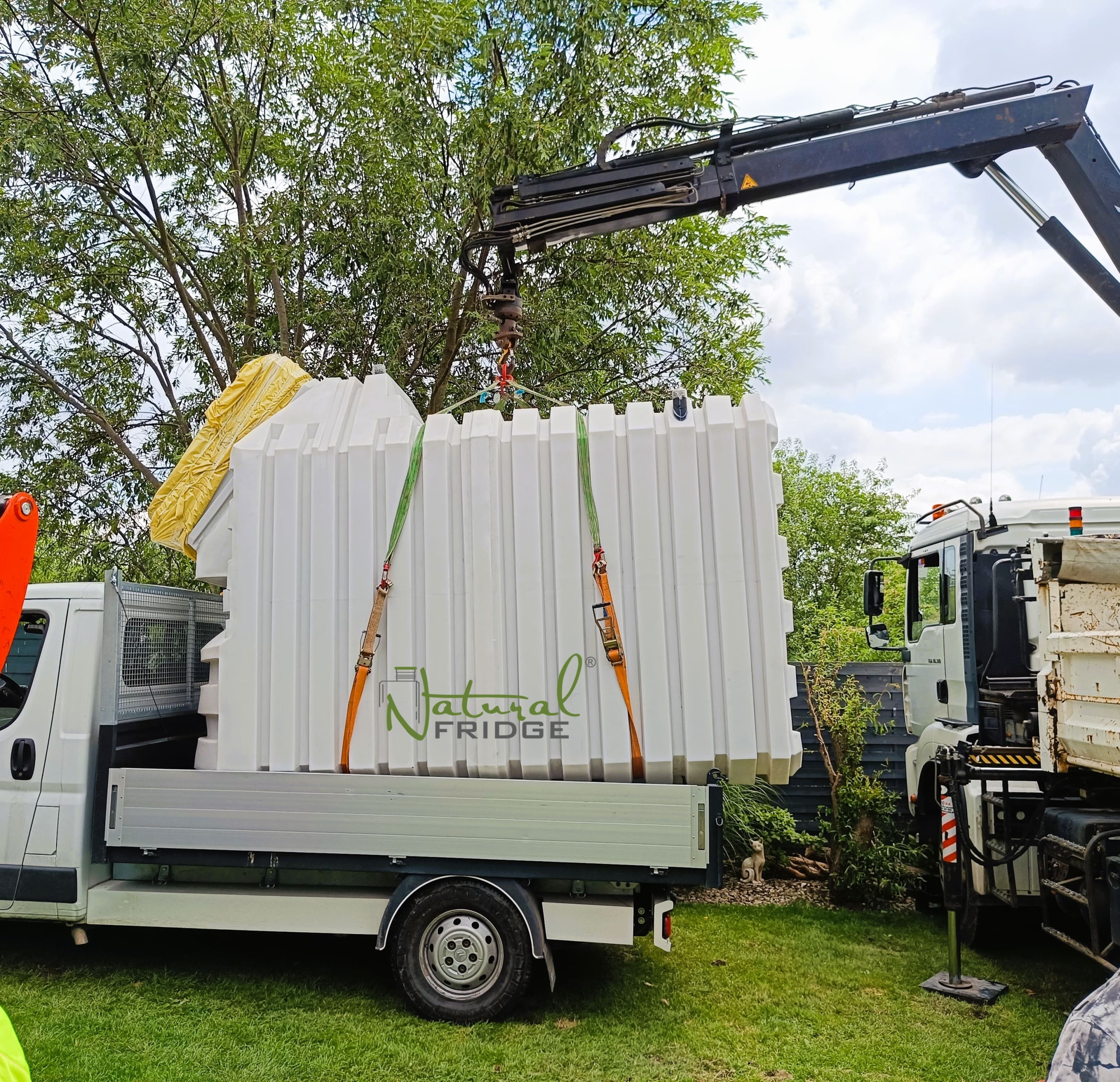Schron 350 Realizujemy dostawy z naszych magazynów. Termin dostawy od 1 do 20 dni. Dostawa z rozładunkiem.   Sprawdź koszt dostawy Schron 350 Natural Fridge  69 200  zł
