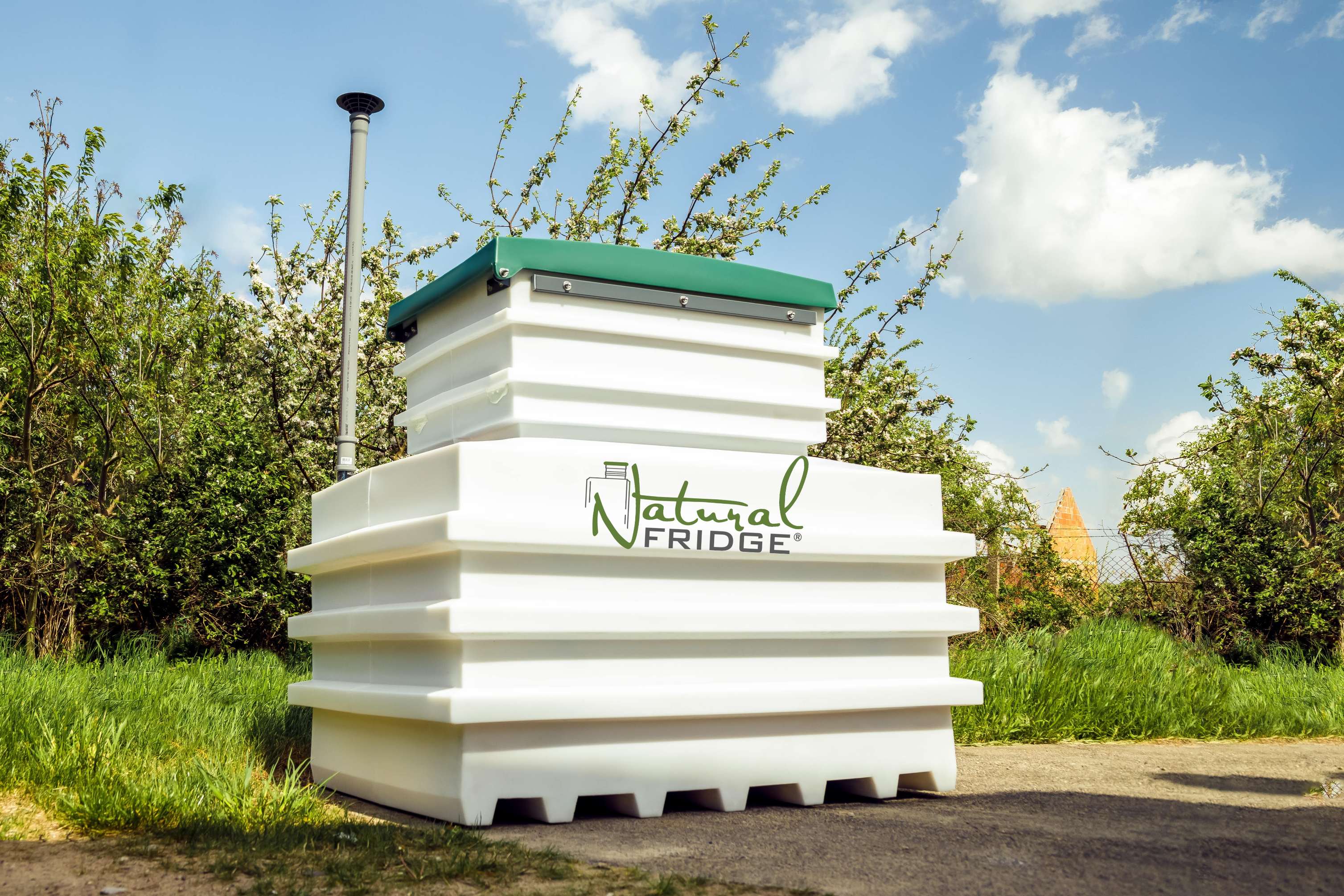 Piwniczki przydomowe Natural FRIDGE ® 1,2 m x 1,6 m z plastik - plastikowa piwnica z Polski 2022 ziemianka Wszystkie materiały wykorzystane do produkcji zostały dopuszczone do kontaktu z żywnością. Korpus  Piwniczka 120x160 Natural Fridge  9 980  zł