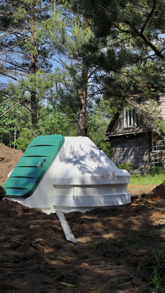 Montaż w 1 dzień - Natural FRIDGE - Gotowa piwniczka, wyposazona w Półki, schody i wentylacje grawitacyjna. Hermetyczna, z plastikowymi lub drewnianymi drzwiami 99 zdjęć przedstawiają nasze zainstalowane piwnicę  Piwnica 250 Natural Fridge  32 890  zł