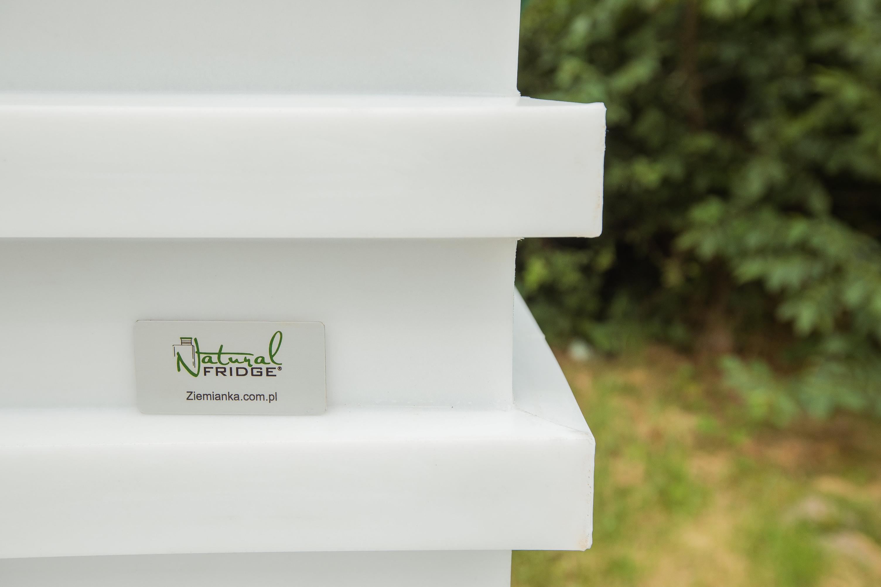 Plastikowa piwnica ogrodowa Natural FRIDGE 1,2 x 1,2m - Montaż piwniczki ogrodowej (ogrodowa spizarnia, ziemianka podziemna) Warszawa, Polska, Sierpien 2022 jako jedną całość, bez łączeń  🍏 Piwniczka 120x120 Natural Fridge  9 980  zł  Oferta