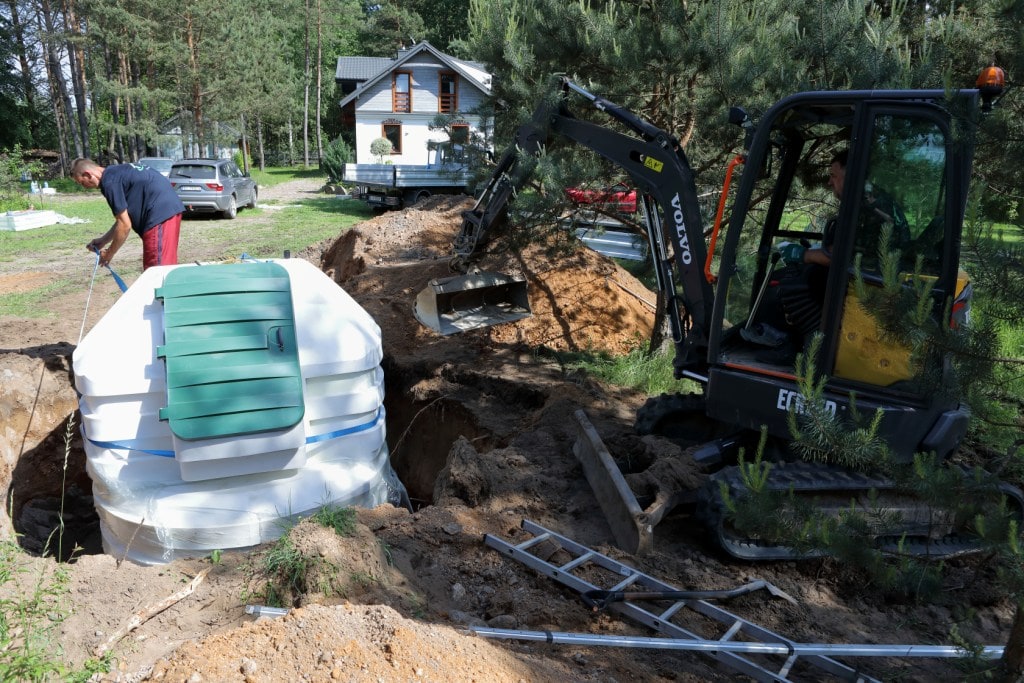 Zdjecie montazowe Piwnica ogrodowa Natural FRIDGE ®, spizarnia 2,5 m cylindryczny 99 zdjęć przedstawiają nasze zainstalowane piwnicę u klientów w Białymstoku, Bartoszyce, Bydgoszcz, Biala Podlaska, Augustow,  Piwnica 250 Natural Fridge  32 890  zł