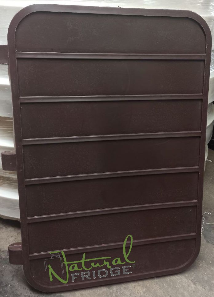 Plastikowa piwnica ogrodowa Natural FRIDGE ze skosnym wejsciem 2,5m - Montaż piwniczki ogrodowej (ogrodowa spizarnia, ziemianka podziemna) Warszawa, Polska, 2021 roślin ozdobnych.  Montaż Piwnica 250 Natural Fridge  32 890  zł