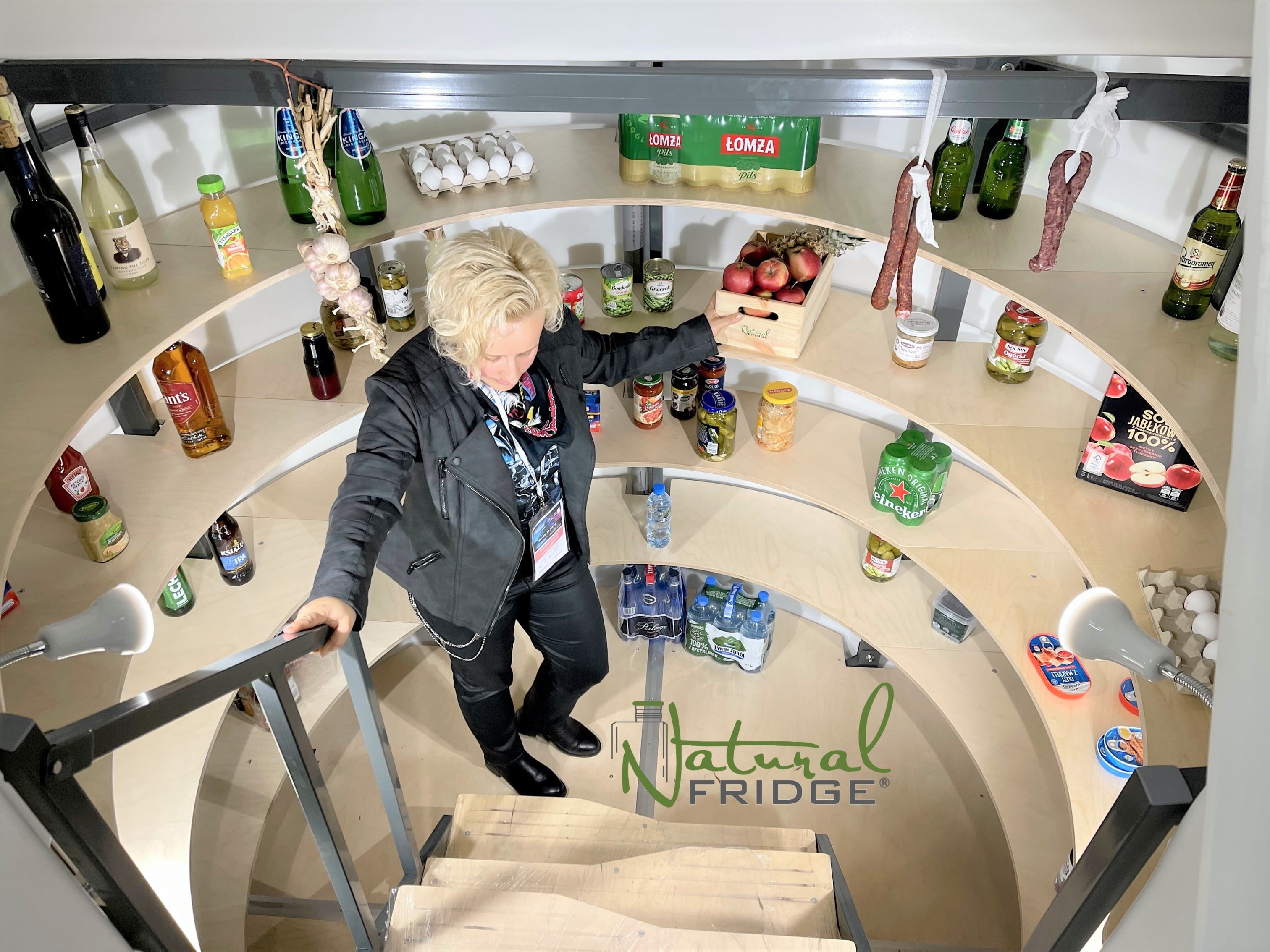Natalia Fursevich - Targi Rolnicze 2021 - Ptak Warszawa Expo - piwnica ogrodowa Natural FRIDGE 2,5m - Montaż piwniczki ogrodowej (ogrodowa spizarnia, ziemianka podziemna) Polska Natural Fridge Piwnica zapewnia  Piwnica 250 Natural Fridge  32 890  zł
